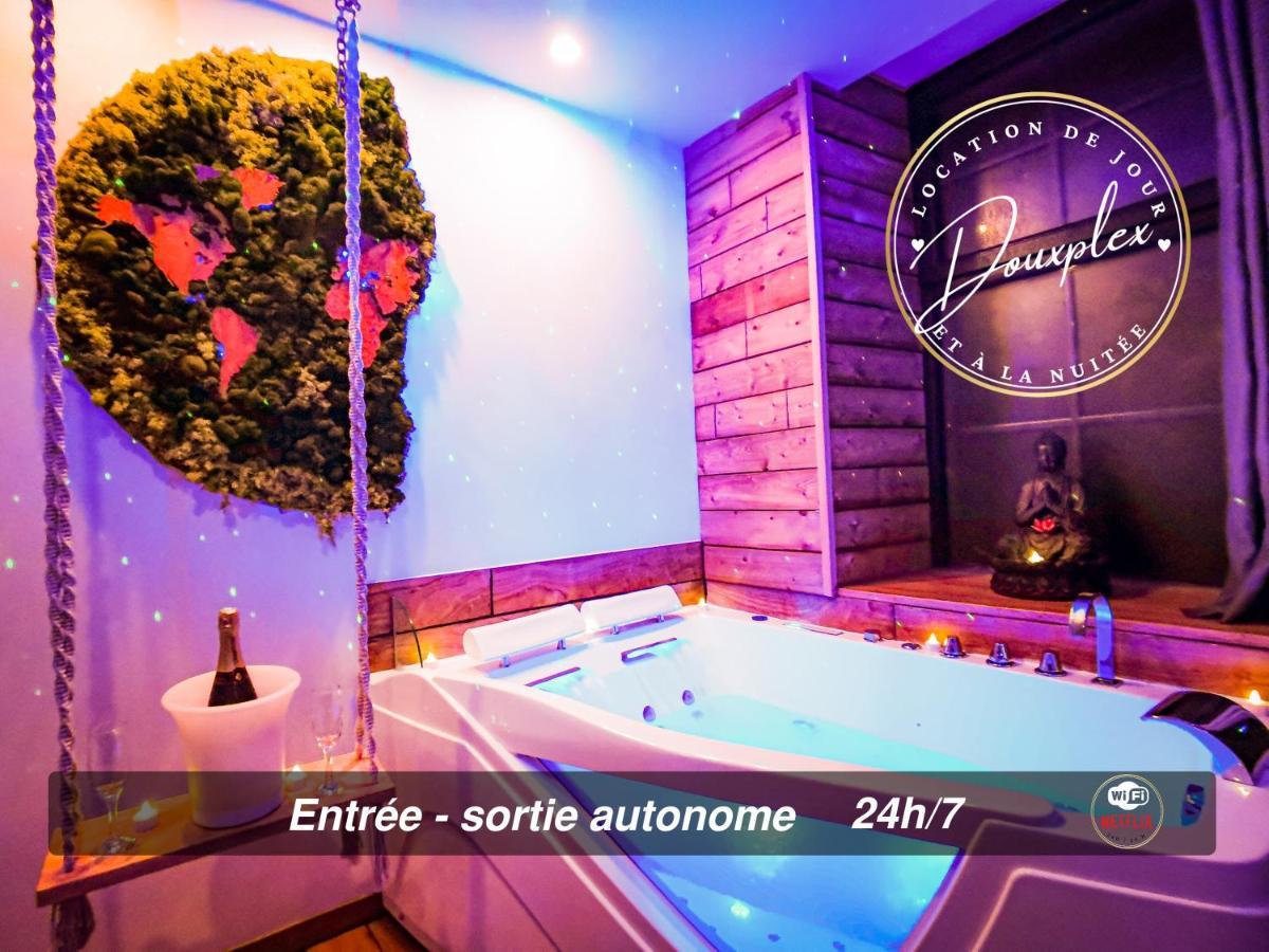 Eden Spa Et Cinema قلعة بري-كومت-روبير المظهر الخارجي الصورة